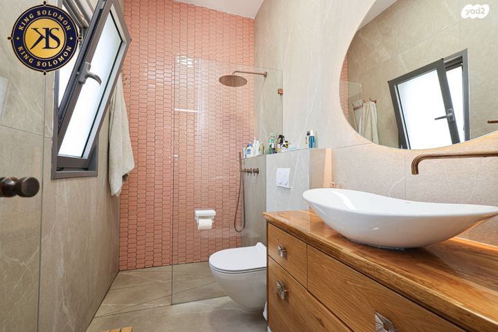 גג/ פנטהאוז, פסגת אונו, קרית אונו