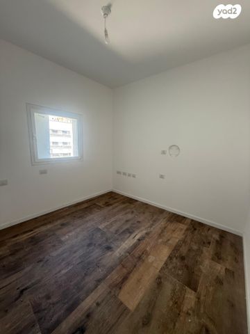 גג/ פנטהאוז, נחלת יצחק, תל אביב יפו