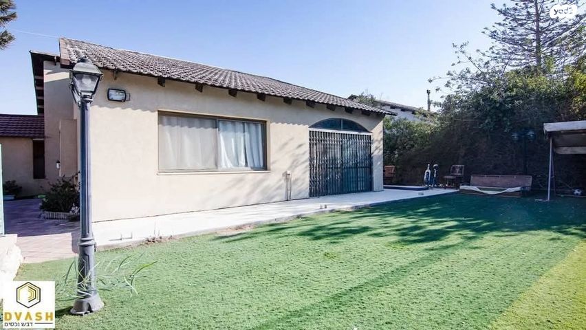 בית פרטי/ קוטג', עומר