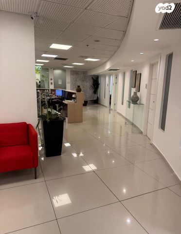 חנויות/ שטח מסחרי, כפר סבא