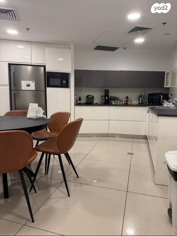 משרדים, כפר סבא