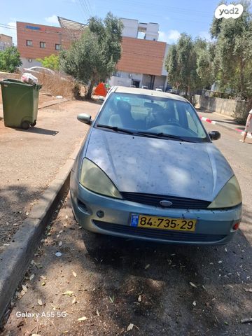 פוקוס LX אוט׳ סדאן 4 דל 1.6 (102 כ״ס)