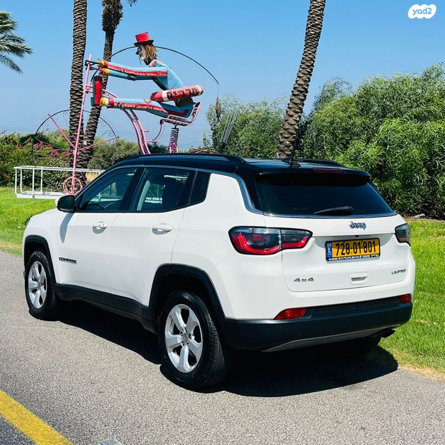 מודעת רכב ג'יפ קומפאס 2