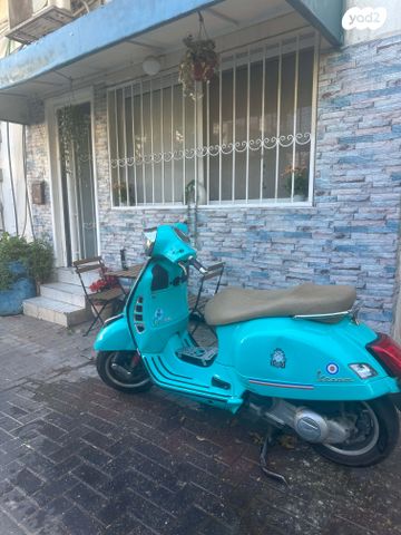 פיאג'ו וספה GTS300 סופר