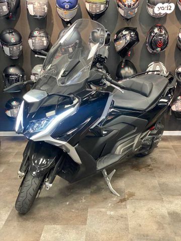 מודעת רכב קימקו AK 550