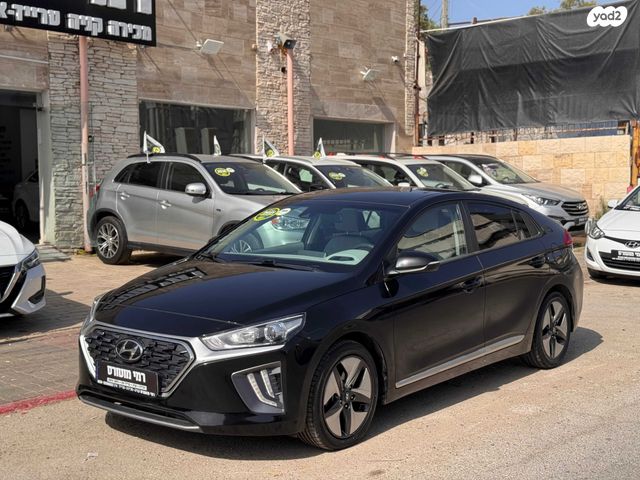 יונדאי איוניק