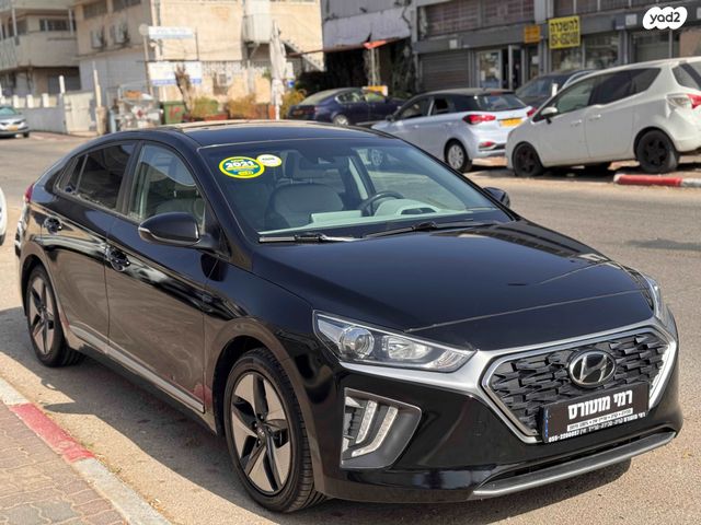 יונדאי איוניק