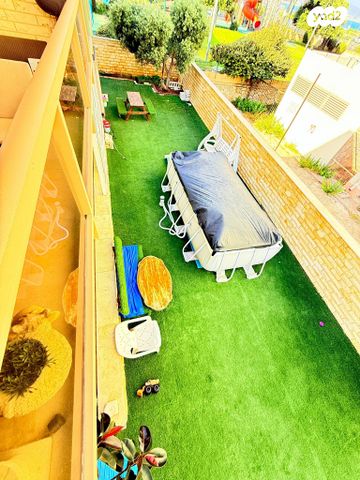 בית פרטי/ קוטג', ש"י עגנון 4, קרית ים א', קרית ים