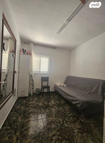 דירה, מנשה צלח 18, קרית מנחם בגין, רמלה