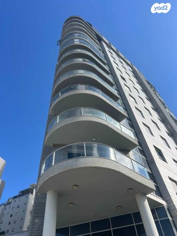 דירה, מנדל זינגר, סביוני הכרמל, חיפה