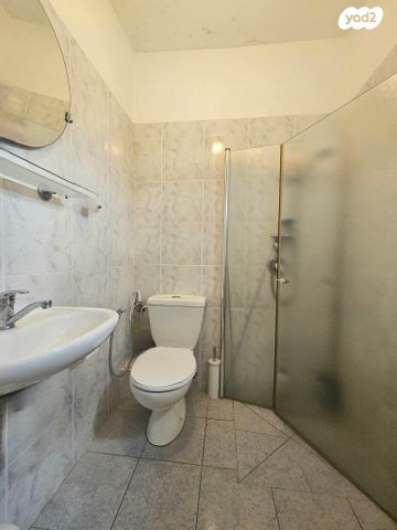 דירה, מנשה צלח 18, קרית מנחם בגין, רמלה