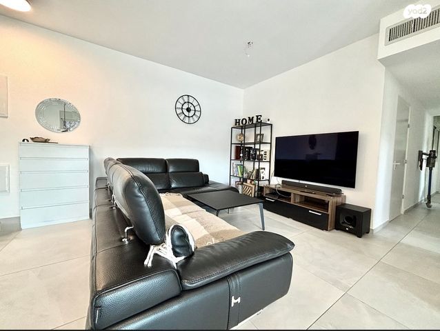 דירה, משה שרת, לב מוצקין, בנה ביתך, קרית מוצקין