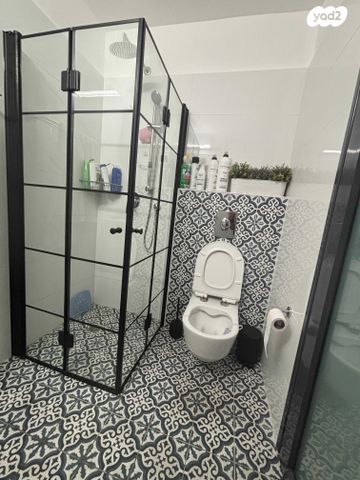 גג/ פנטהאוז, קוסטה ריקה 18, עיר גנים, ירושלים