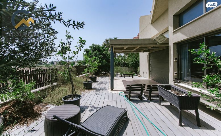 מתחם 19 - 20 (מתחם הפרחים)