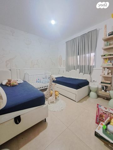 דירת גן, נתיבות