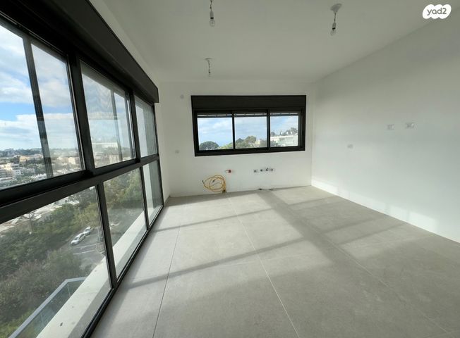 גג/ פנטהאוז, אחוזה, חיפה