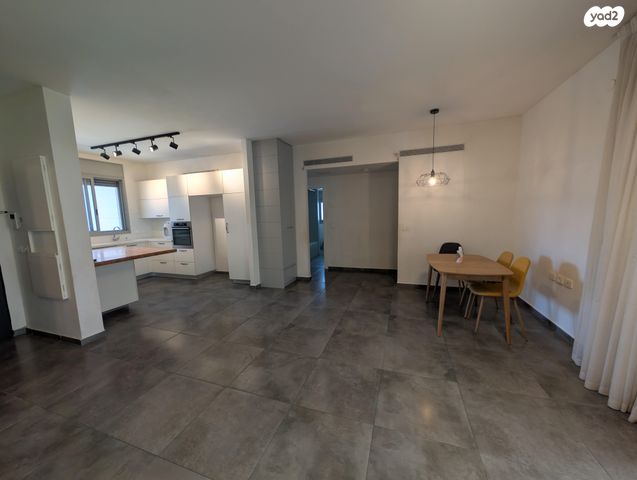 חנה אורלוף 1