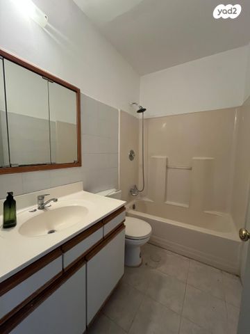 בית פרטי/ קוטג', גפנים 39, שריגים