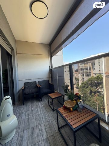 דירה, הגפן, גבעת אשכול, כפר סבא