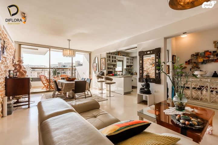 דירה, אורי צבי גרינברג, אזורי חן, גימל החדשה, תל אביב יפו