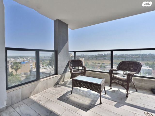 דירה, חיים אשר, שפרינצק, רמלה