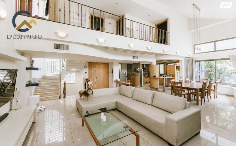 בית פרטי/ קוטג', מתחם 19 - 20 (מתחם הפרחים), הוד השרון