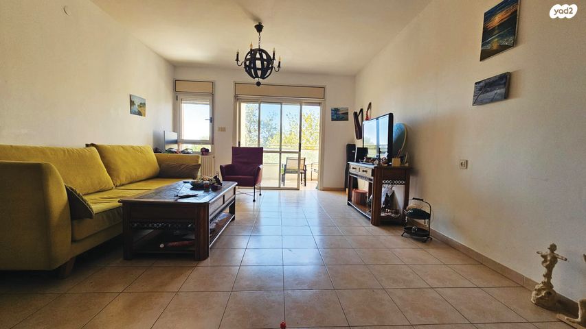 דירה, כתריאל טחורש, בית הכרם, רמת בית הכרם, ירושלים