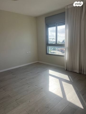 דירה, מנדל זינגר, סביוני הכרמל, חיפה