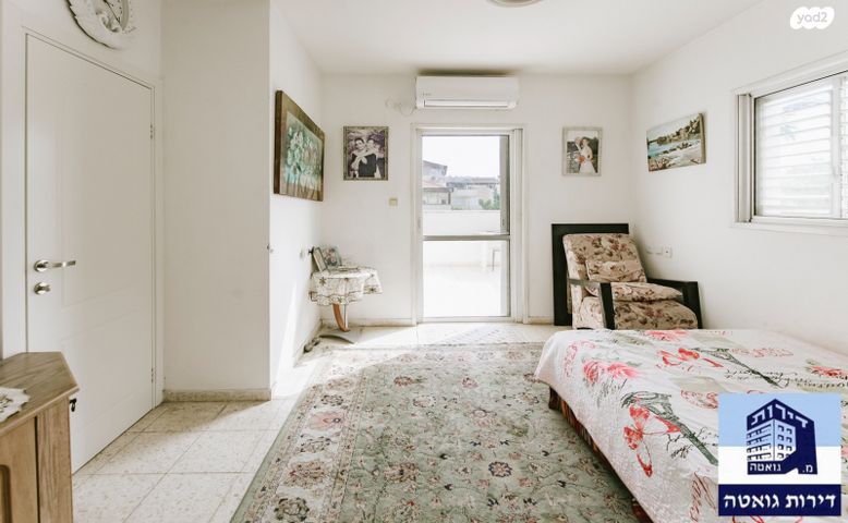 גג/ פנטהאוז, המיתר, הדר גנים, פתח תקווה