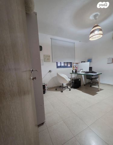 דירת גן, חטיבת עציוני, רמת רבין מערב, כרמיאל