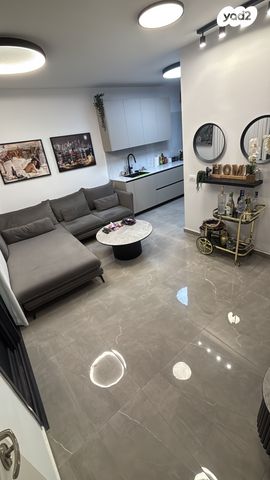 גג/ פנטהאוז, קוסטה ריקה 18, עיר גנים, ירושלים