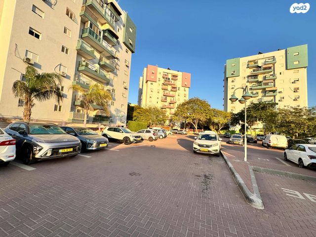 דירה, שרה ואהרון אהרונסון 6, נווה מנחם, באר שבע