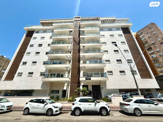 דירה, משה שרת, לב מוצקין, בנה ביתך, קרית מוצקין