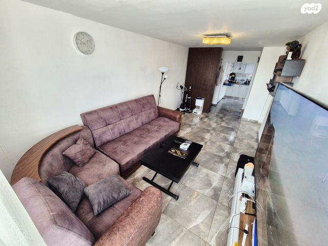 דירה, כובשי החרמון 21, רמת הנשיא, בת ים