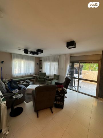 בית פרטי/ קוטג', רמת מנחם בגין, צפת