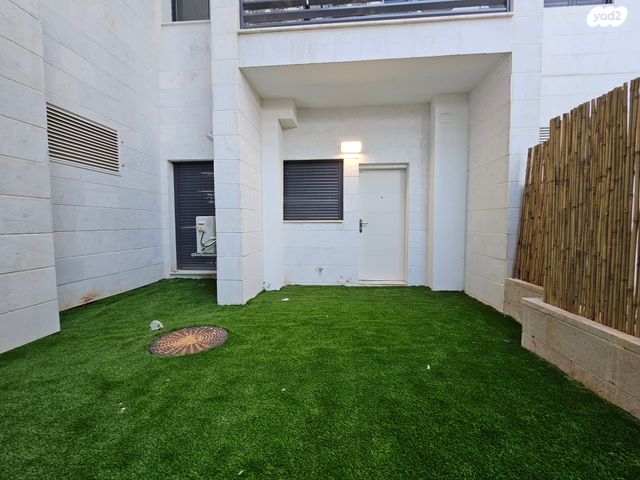 דירת גן, דגן 10, עמירם, פרדס חנה כרכור