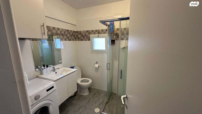 דירה, הרב שמחה אסף, שכונה ד', באר שבע