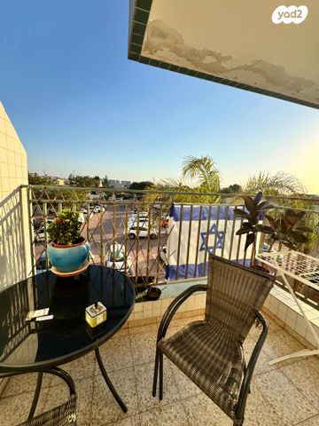 דירה, שרה ואהרון אהרונסון 6, נווה מנחם, באר שבע