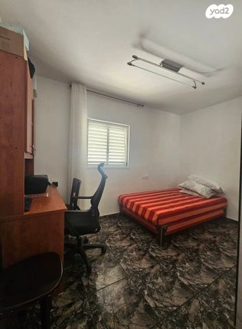 דירה, מנשה צלח 18, קרית מנחם בגין, רמלה