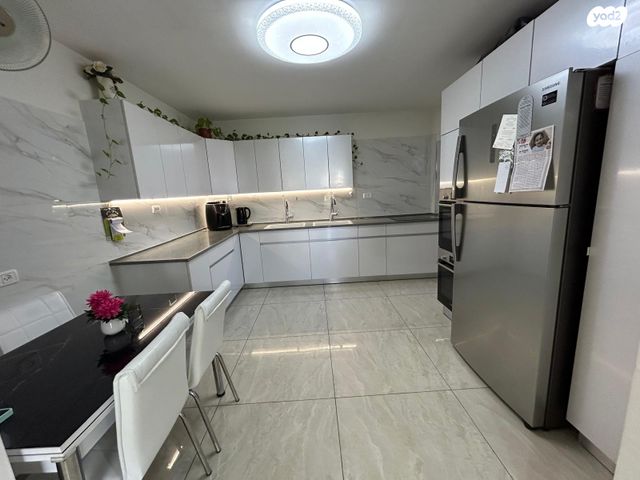 דירה, רב ושמואל, אחוזת ברכפלד, מודיעין עילית