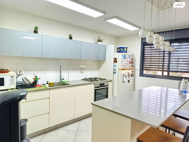 דירה, קוסטה ריקה, עיר גנים, ירושלים