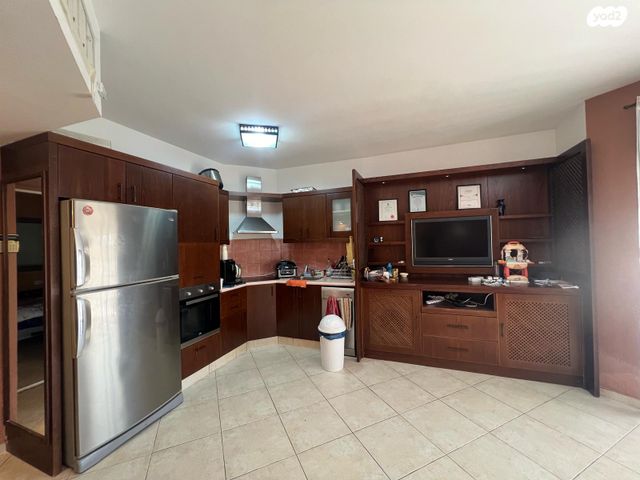 דירת גן, שוהם 12, אבני חן, אילת