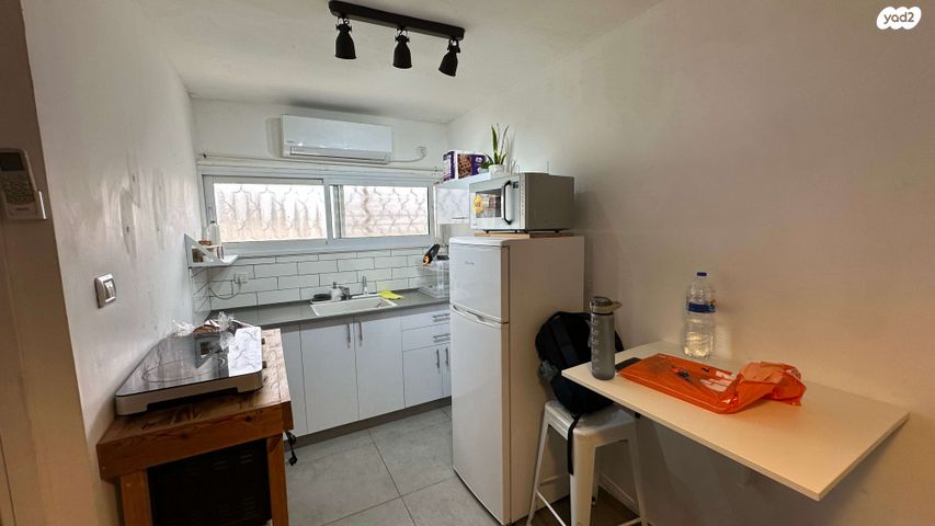 דירה, הרב שמחה אסף, שכונה ד', באר שבע