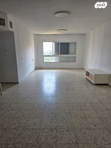 דירה, שאול המלך, מלכי ישראל, קרית גת