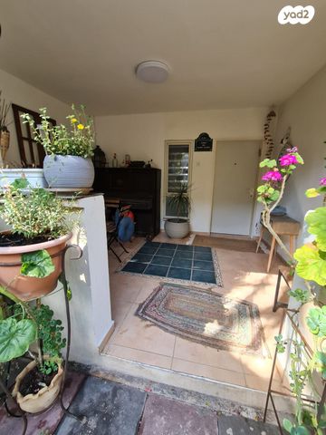 בית פרטי/ קוטג', נוף העמק, יקנעם עילית