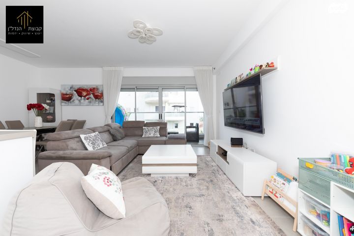 דירה, ברזילי, כצנלסון, ראשון לציון