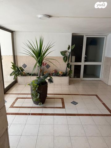 דירה, נחל פרת 8, אחוזת דניה, חדרה