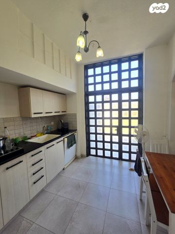 דו משפחתי, קרית אלון, פתח תקווה