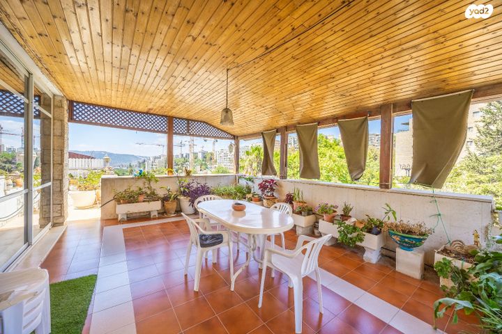 דירה, הרב יוסף חיים שרים, רמת שרת, ירושלים