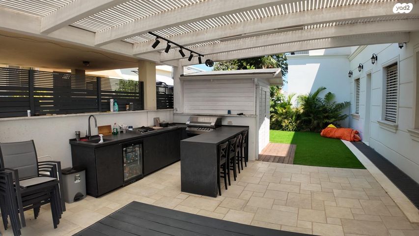 בית פרטי/ קוטג', קדימה צורן